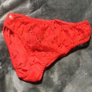 New Vintage Red Lace Panties❤️